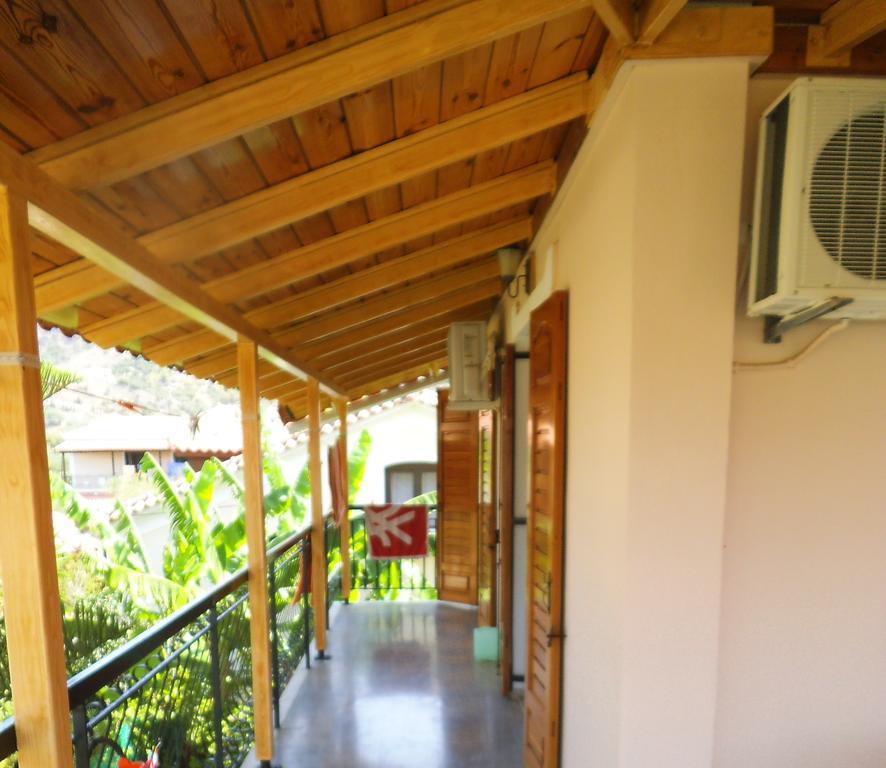 Xenos Kalamaki (Zakynthos)